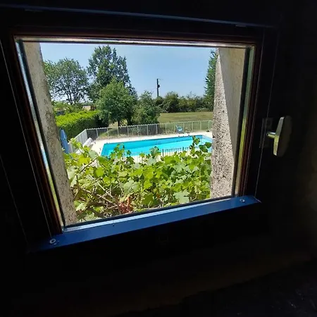 Couette-café Franglaise Romagne (Vienne)